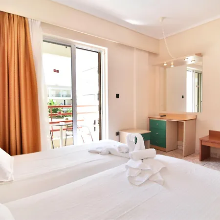 Poseidon アパートホテル コス・タウン