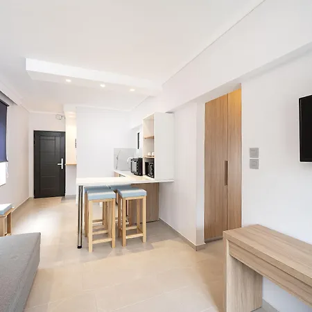 Poseidon 3* コス・タウン