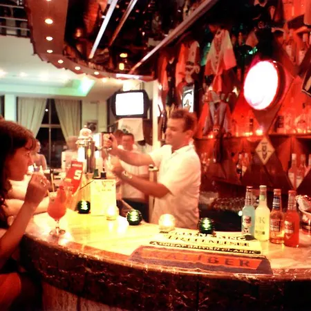 Poseidon 3* コス・タウン