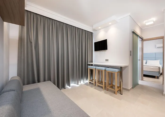 Poseidon Hotel&apartments 3*