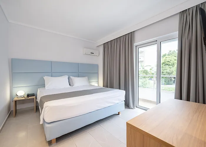 Poseidon Hotel&apartments 3*