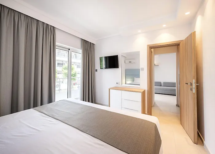 Poseidon Hotel&apartments 3*