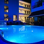 Poseidon 公寓式酒店