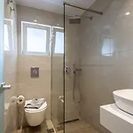 Poseidon 公寓式酒店 科斯镇