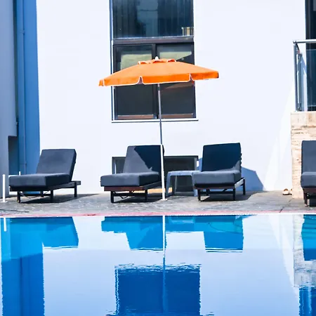 Poseidon Apartahotel