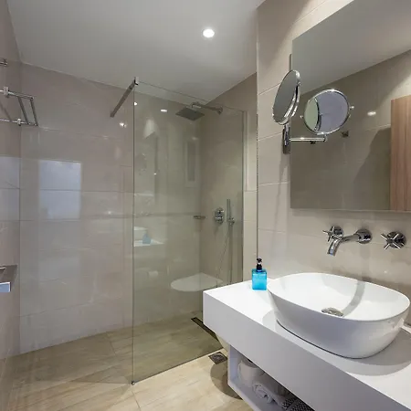 Poseidon Apartahotel Cos