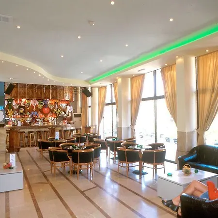 Poseidon Aparthotel 2*