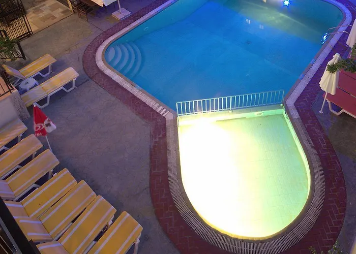 Poseidon Apart Otel 3*